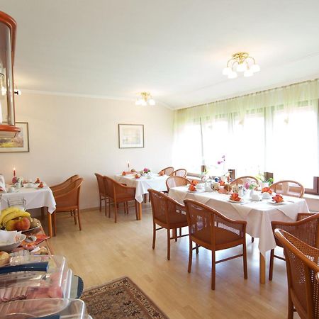 Hotel Reinhardtshof Garni Wolfschlugen Extérieur photo